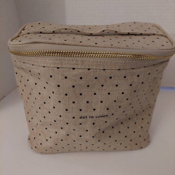 kate spade Handbags - Kate Spade Out to Lunch Make-Up Bag Lunch Bag Polka-dot